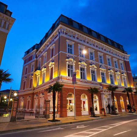 Hotel Continental Опатия Экстерьер фото